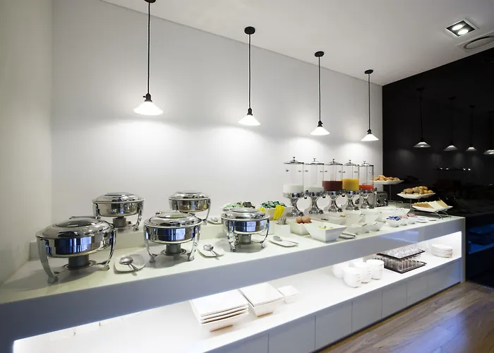 Hotel The Grand Myeongdong 4*