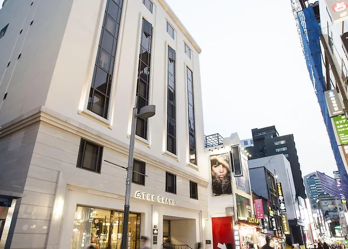 Hotel The Grand Myeongdong 4*